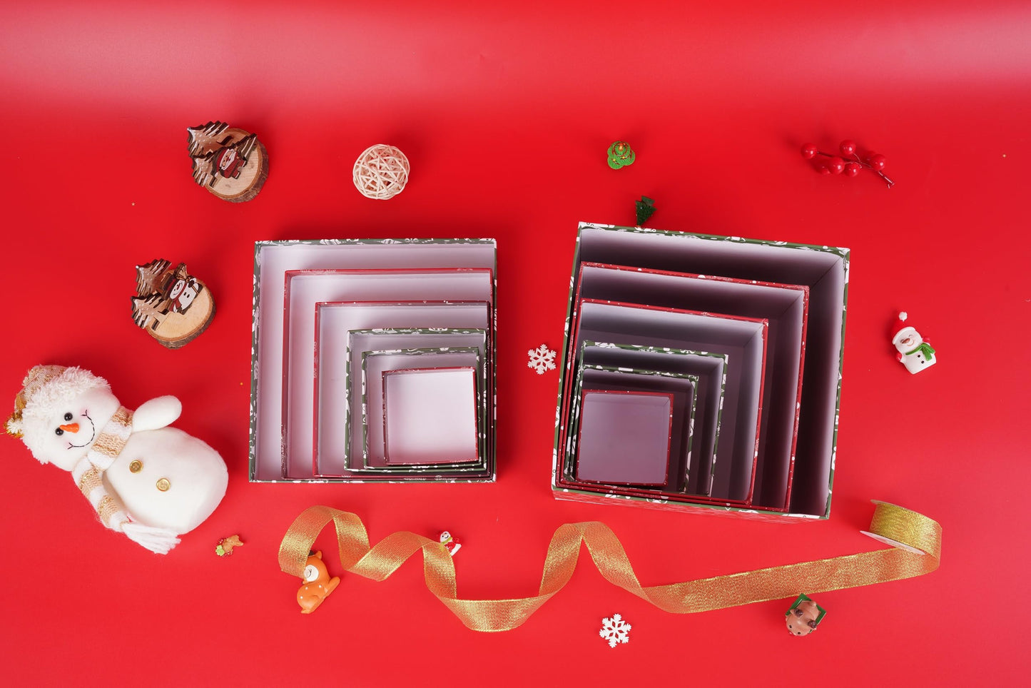 Lyforpyton 6PCS Christmas Nesting Gift Boxes with Lids Xmas Nested Box Set Red Green Square Stackable Gift Box for Christmas New Year Packaging